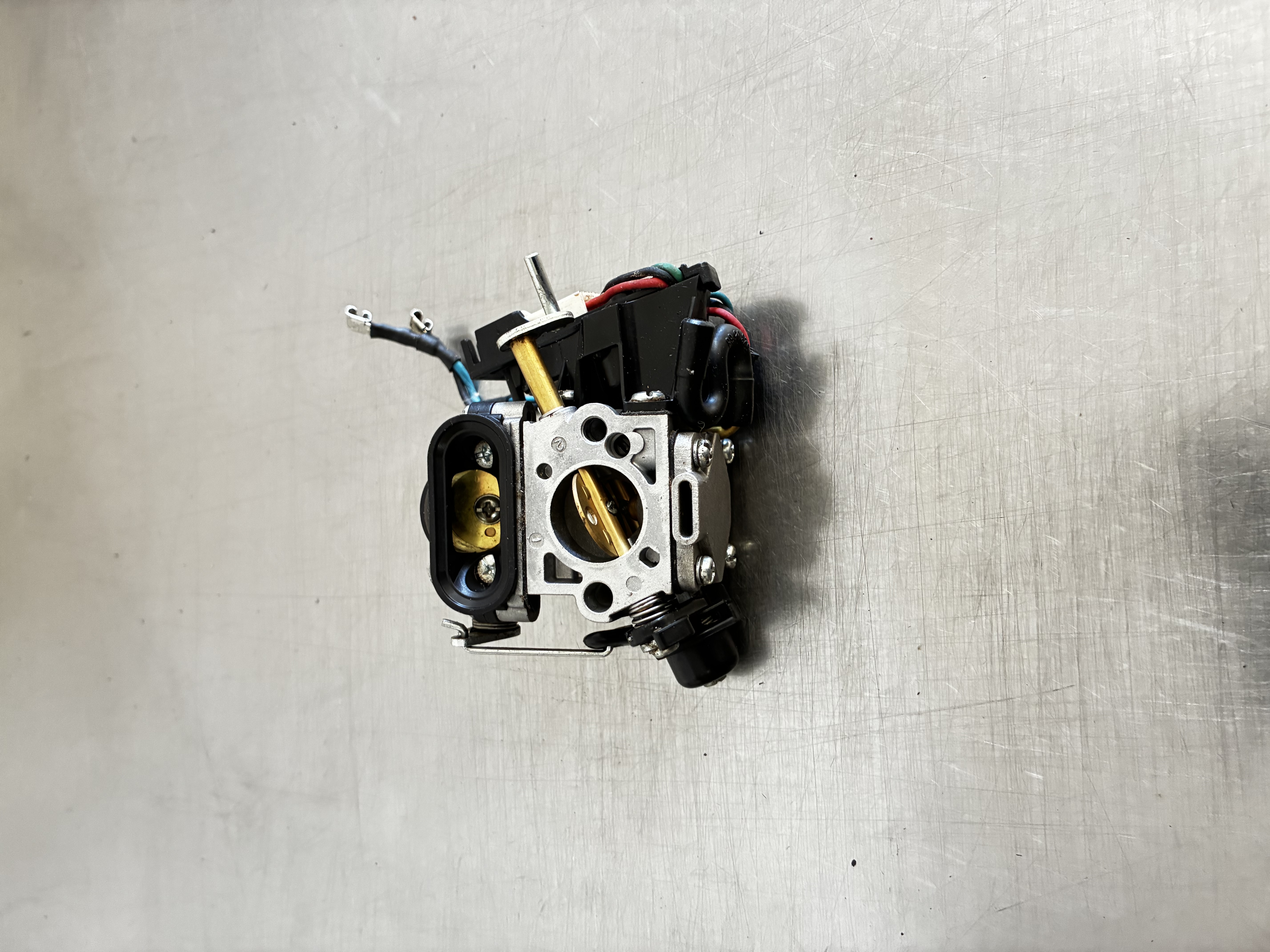 Husqvarna 550XP Karburaator